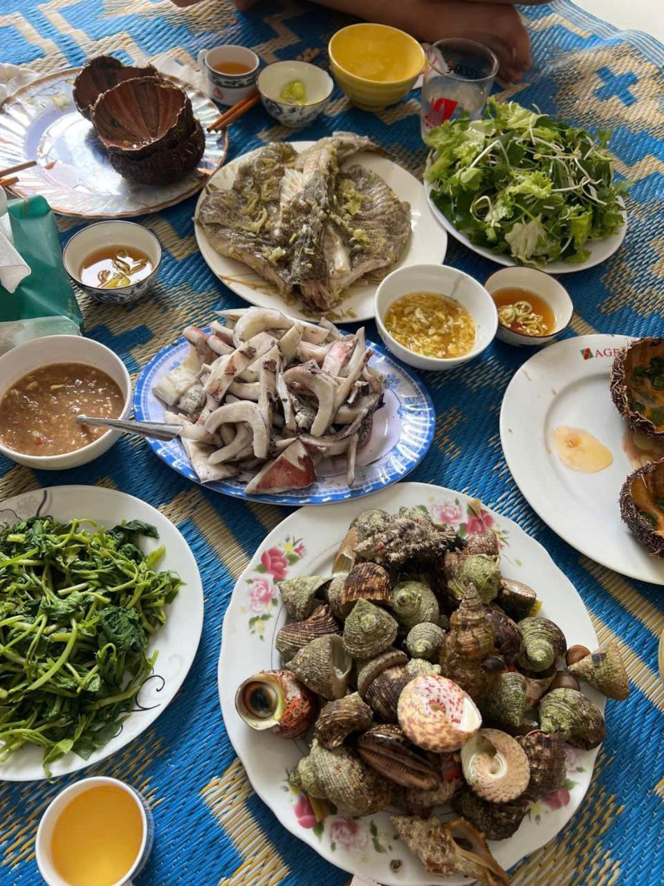 Nha Nghi Kim Ngan Bed & Breakfast Ly Son Exterior photo
